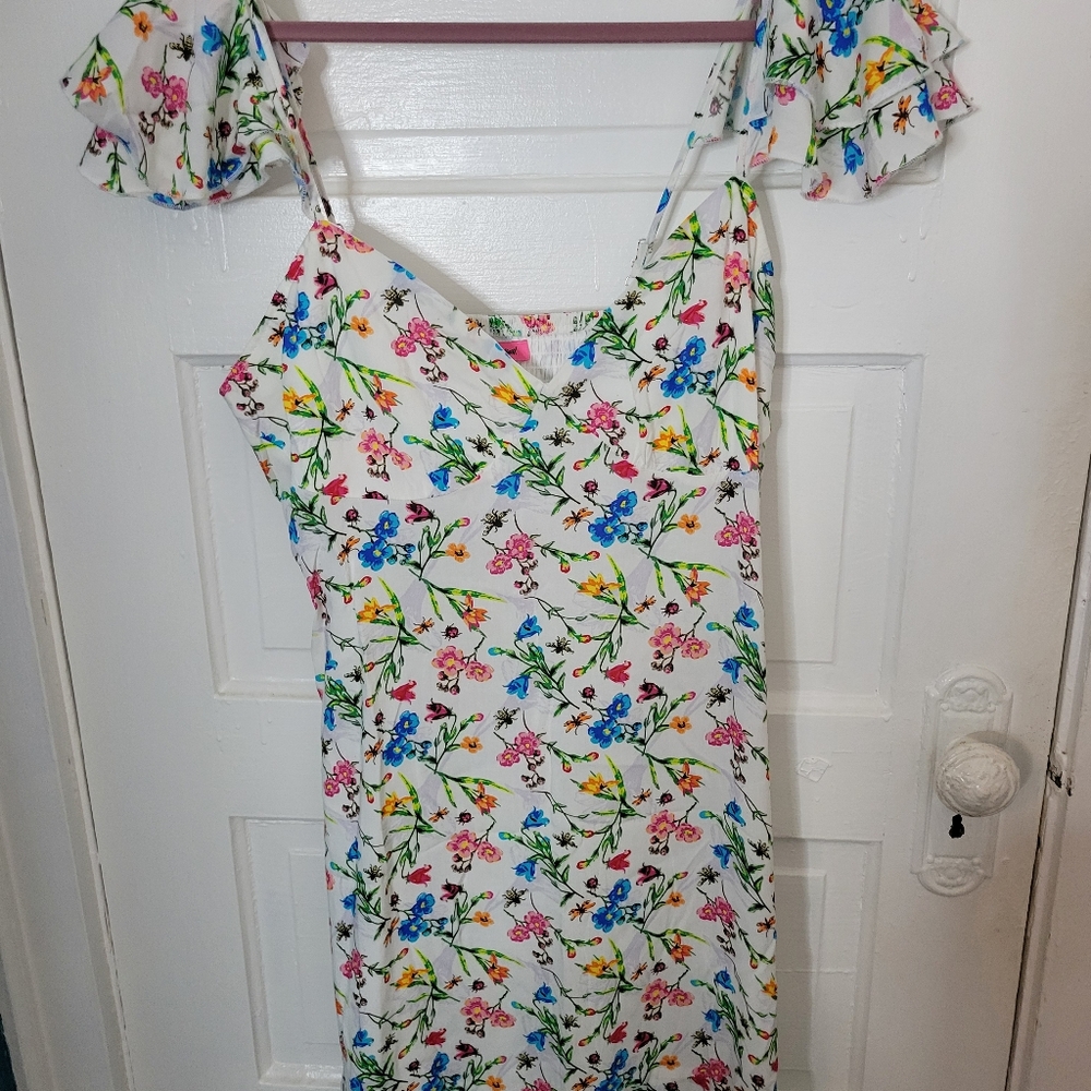 Betsy Johnson dress